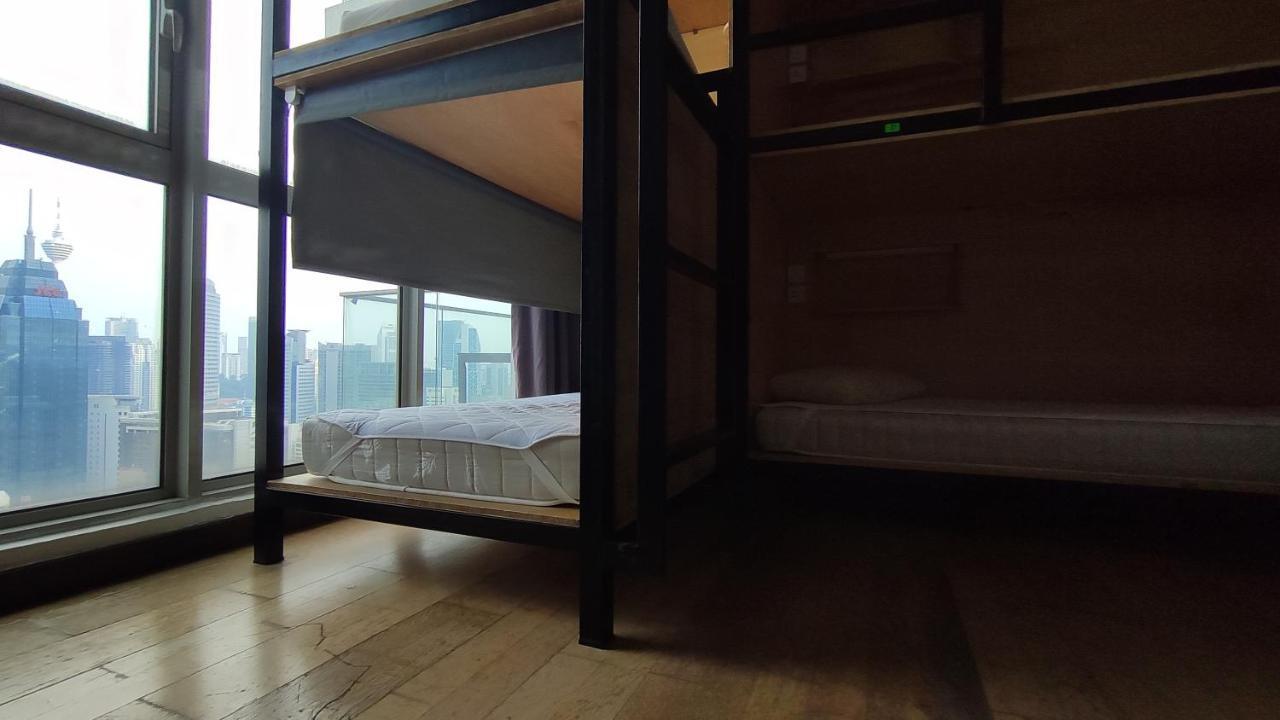 Hostel Penthouse On 34 - The Highest Unit And Views In Regalia & Private Rooftop Terrace