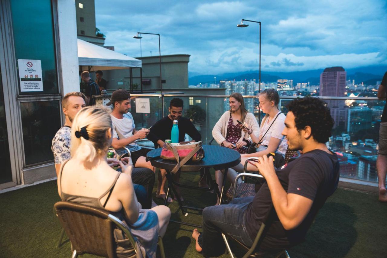 Penthouse On 34 - The Highest Unit And Views In Regalia & Private Rooftop Terrace Kuala Lumpur